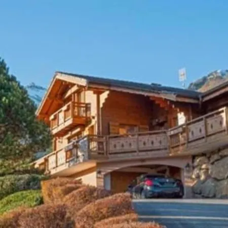 Chalet 8pers Sur La Route Des Gets 샬레 타낭즈